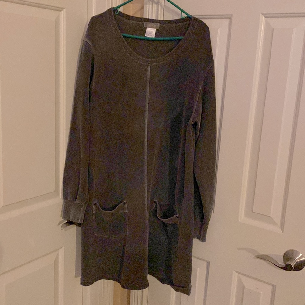 The Territory Ahead XL long sleeved dress
